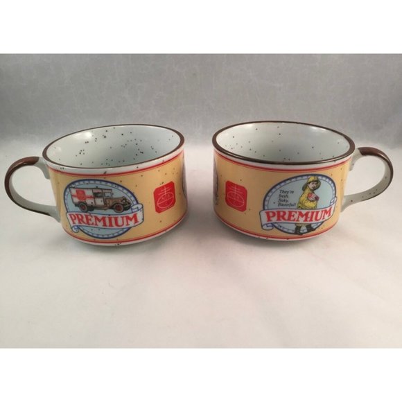 Set of 2 Premium Crackers Mugs, Soup, Chili, Cocoa, Coffee, 1991 Made in Japan - Picture 5 of 7